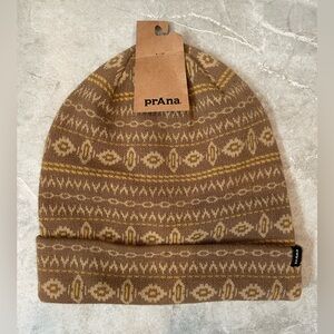 NWT Prana Beanie